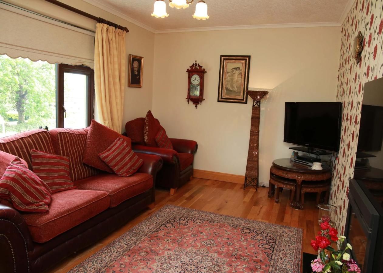 Отели типа «постель и завтрак» Grangeview House B&B Mullinderg-24