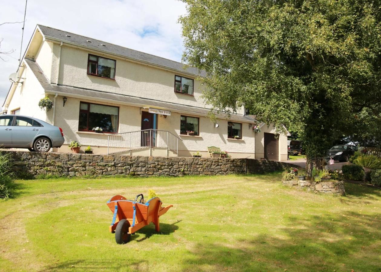 Отели типа «постель и завтрак» Grangeview House B&B Mullinderg-10